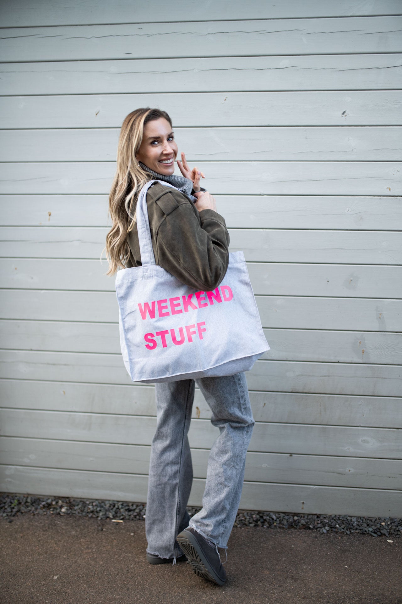 PERSONALISED GREY TOTE WITH NEON PINK PRINT